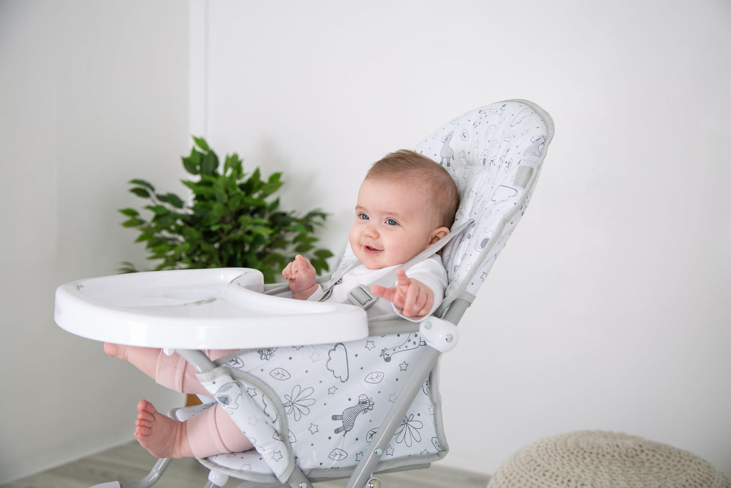 Red Kite Feed Me Compact Folding Highchair, Tree Tops